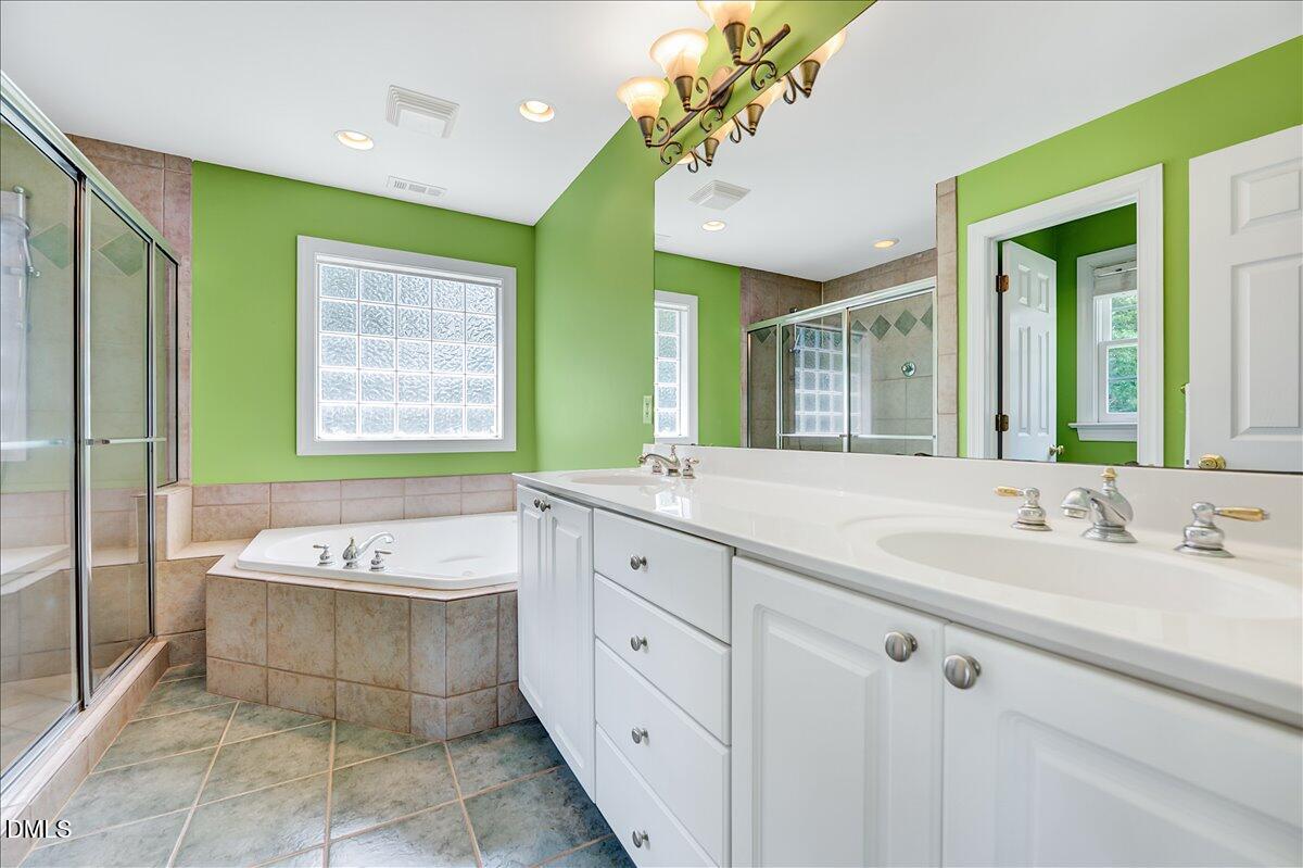 10 Bland Spring Place Durham, NC 27713 - Photo 29 of 42 27-10 Bland Spring Pl-27