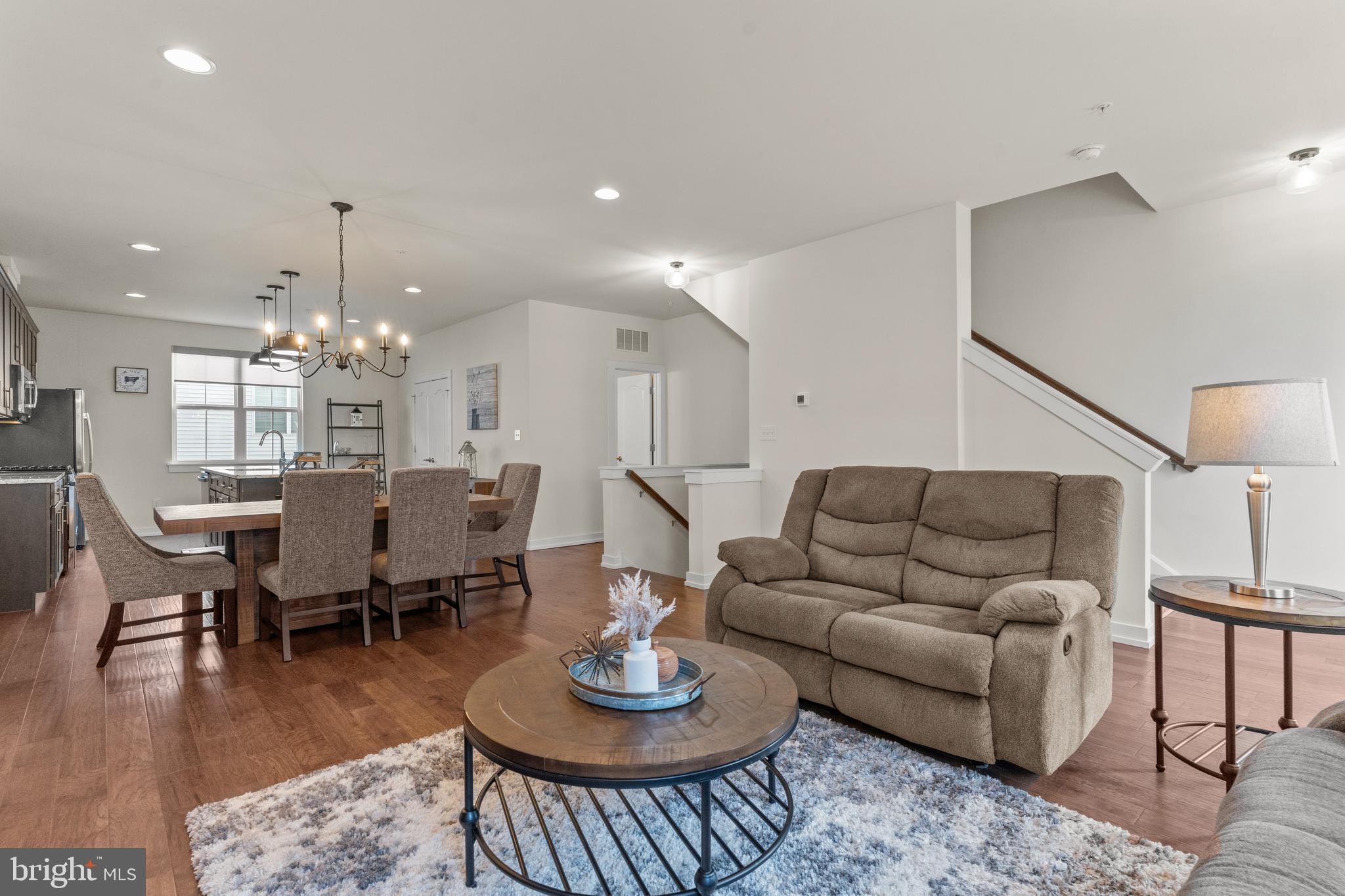 127 Prince George Street Bensalem, PA 19020 - Photo 11 of 44 Family Room