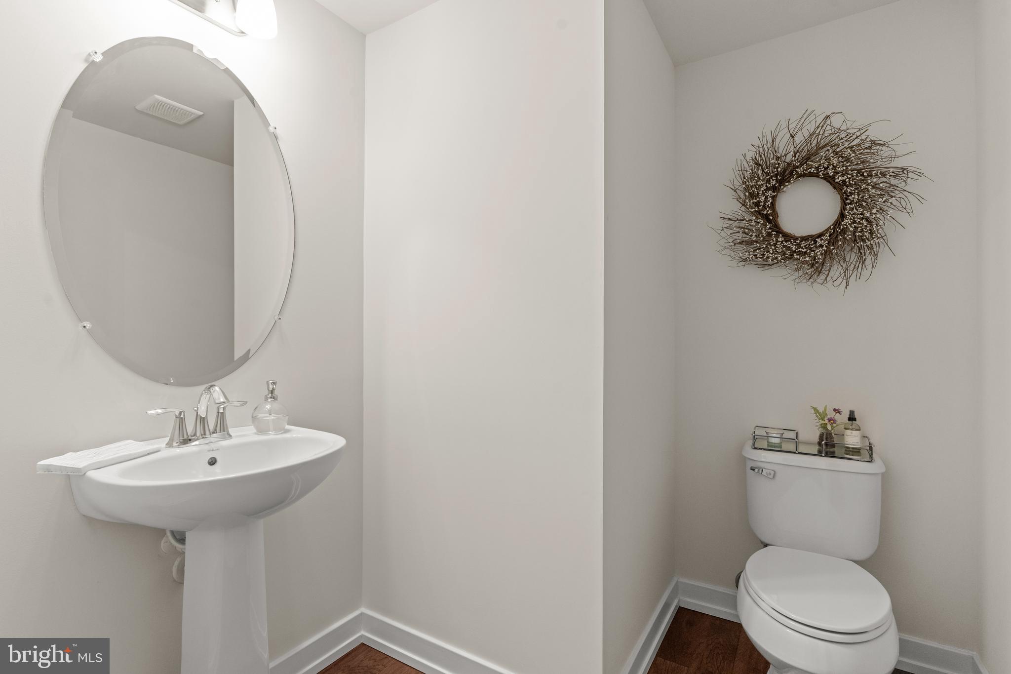 127 Prince George Street Bensalem, PA 19020 - Photo 15 of 44 Main Floor Powder room