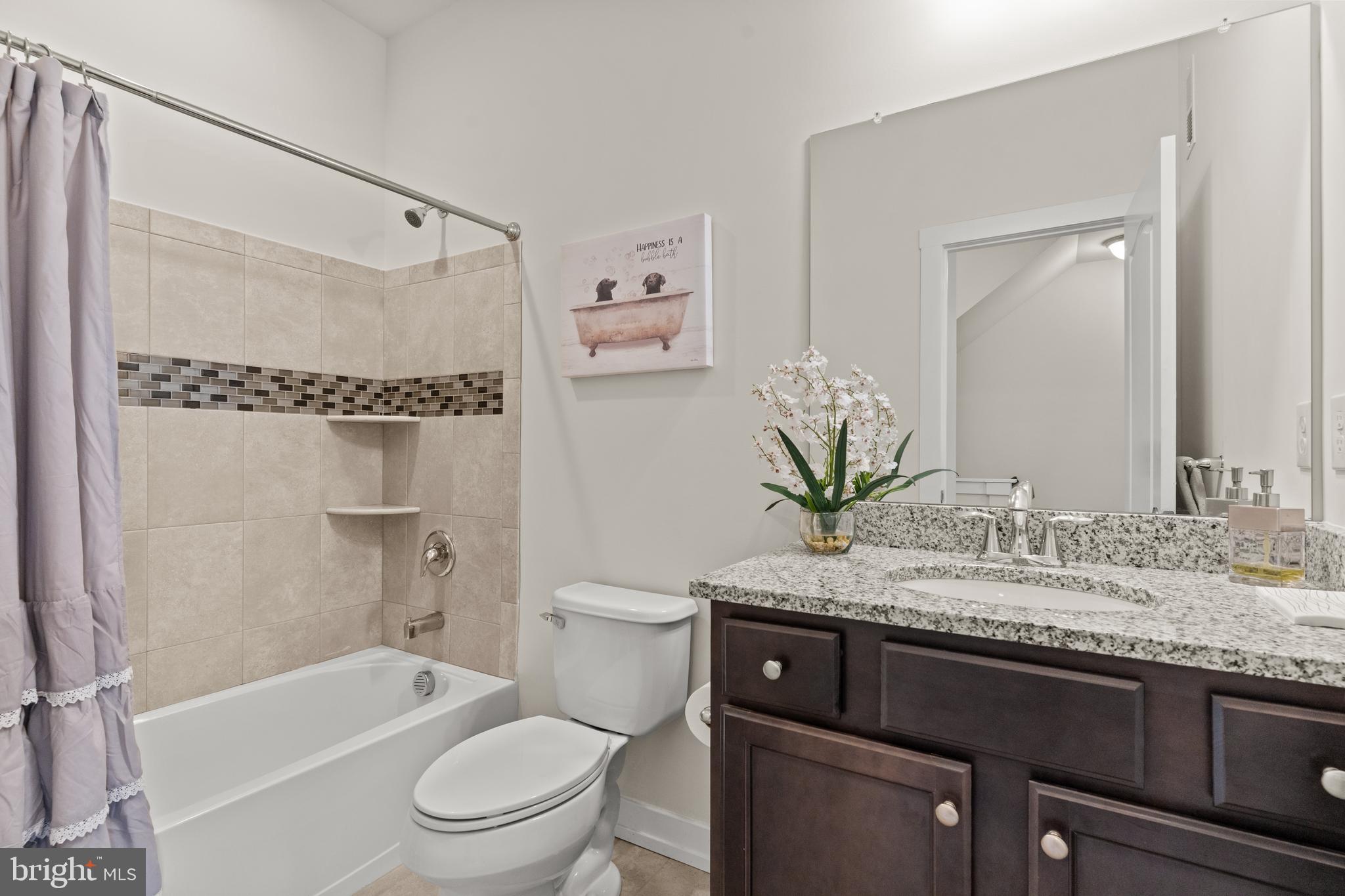 127 Prince George Street Bensalem, PA 19020 - Photo 23 of 44 Bathroom
