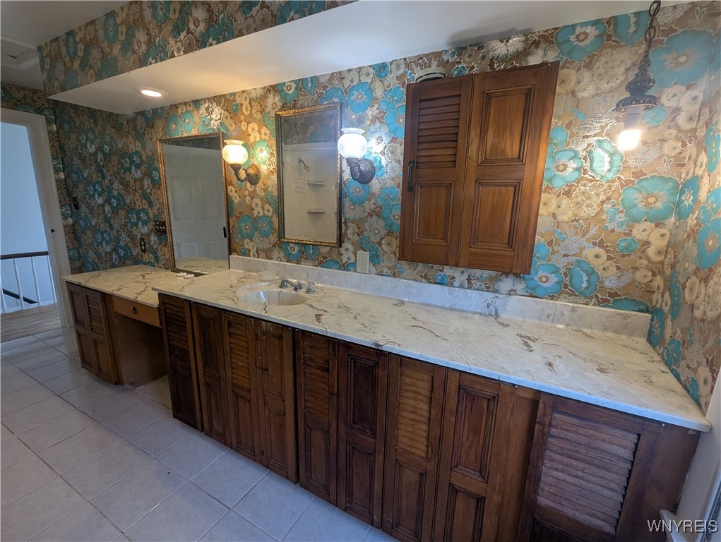 3153 West Lake Road Wilson, NY 14172 - Photo 32 of 42 Unit 1 full bath