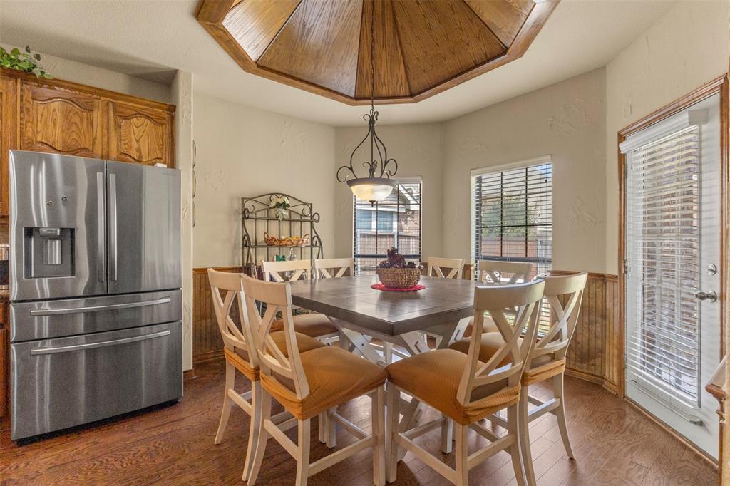 7256 Rueda Grand Prairie, TX 75054 - Photo 10 of 40 Gallery Image 10