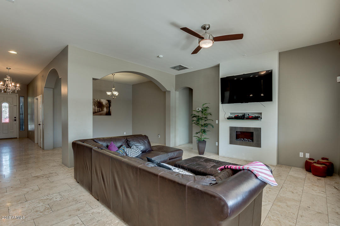 5603 West Maldonado Road Laveen, AZ 85339 - Photo 6 of 34 05-Maldonado