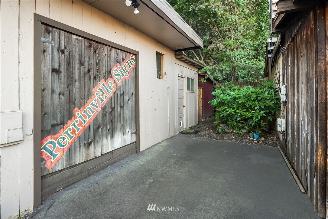 18604 76th Avenue West Edmonds, WA 98026 - Photo 7 of 16