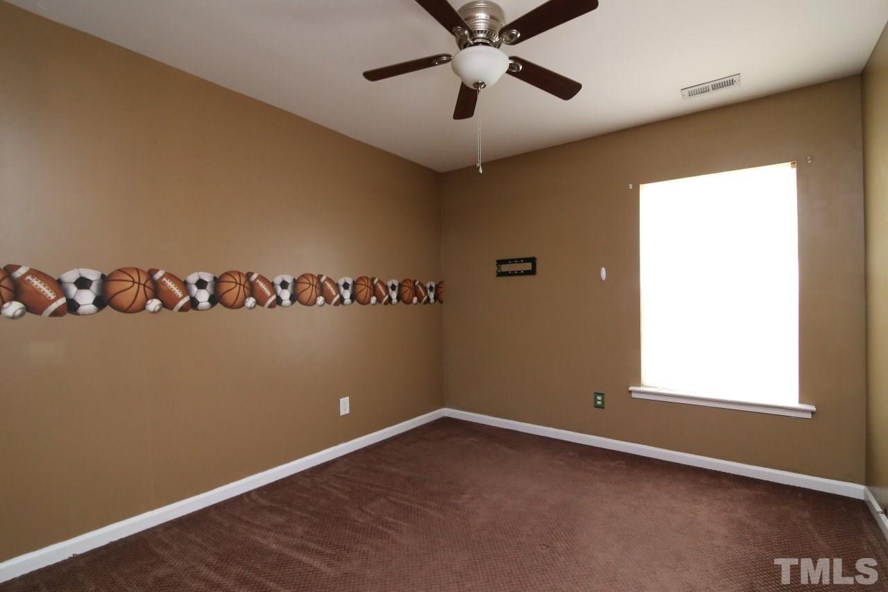 2622 Pebble Meadow Lane Raleigh, NC 27610 - Photo 19 of 25 Gallery Image 19