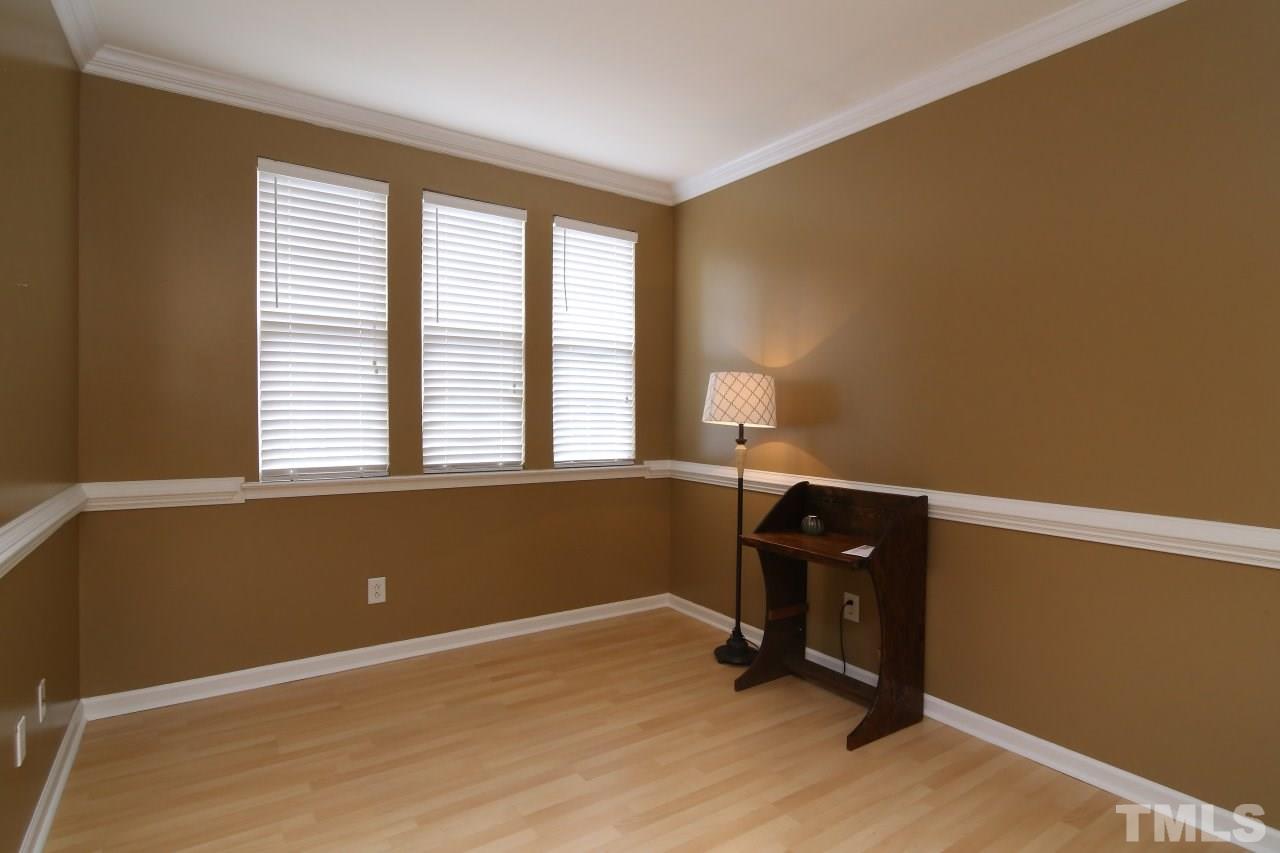 2622 Pebble Meadow Lane Raleigh, NC 27610 - Photo 6 of 25 Gallery Image 6