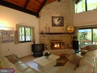 1042 New Galena Road Doylestown, PA 18901 - Photo 3 of 6 Gallery Image 3