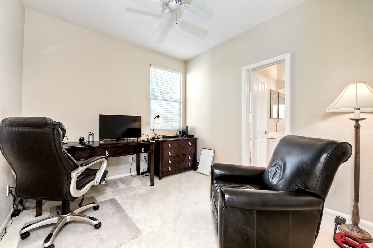 7230 Surfbird Circle Carlsbad, CA 92011 - Photo 17 of 25