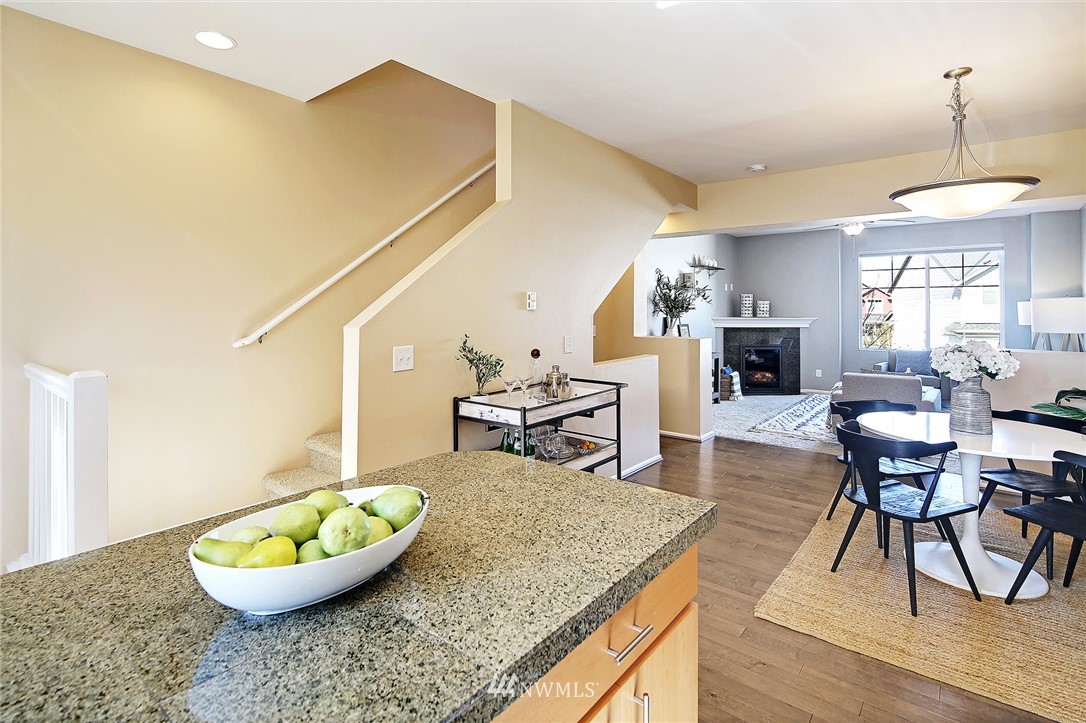 6522 High Point Drive Southwest Seattle, WA 98126 - Photo 12 of 21 Gallery Image 12