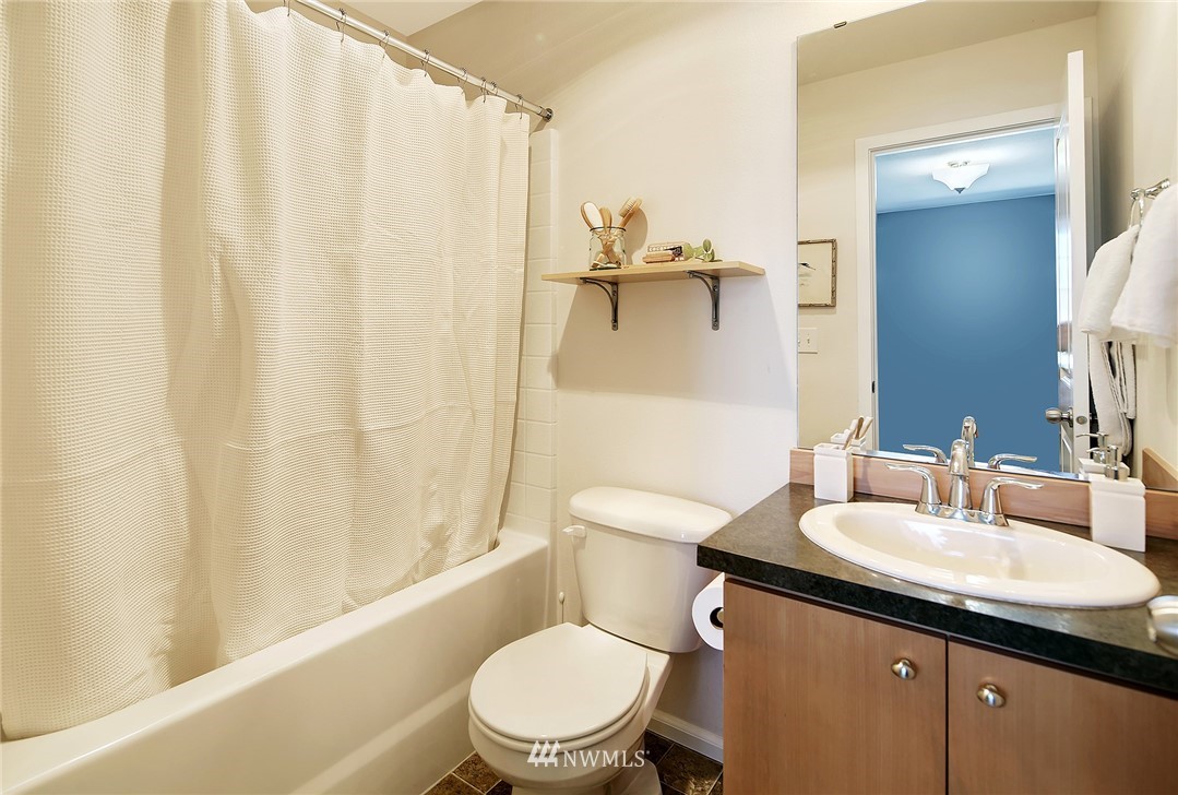 6522 High Point Drive Southwest Seattle, WA 98126 - Photo 17 of 21 Gallery Image 17