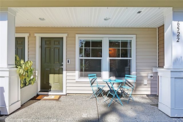 $573,500 | 6522 High Point Drive Southwest, Seattle, WA 98126