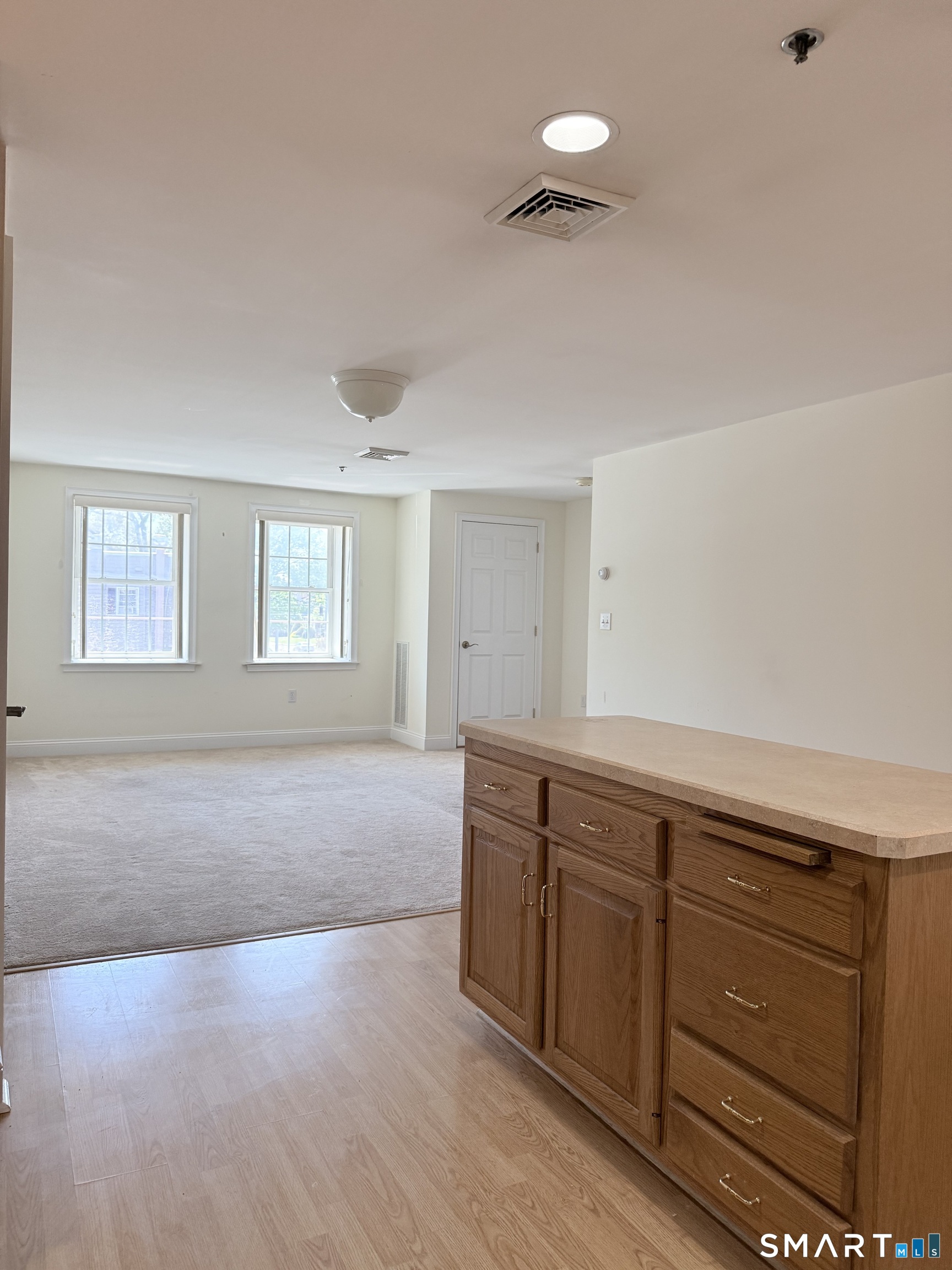 380 Main Street, Unit 13 Wallingford, CT 06492 - Photo 3 of 10
