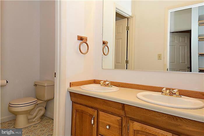 3224 Cragun Road Edgewater, MD 21037 - Photo 21 of 30 Bath