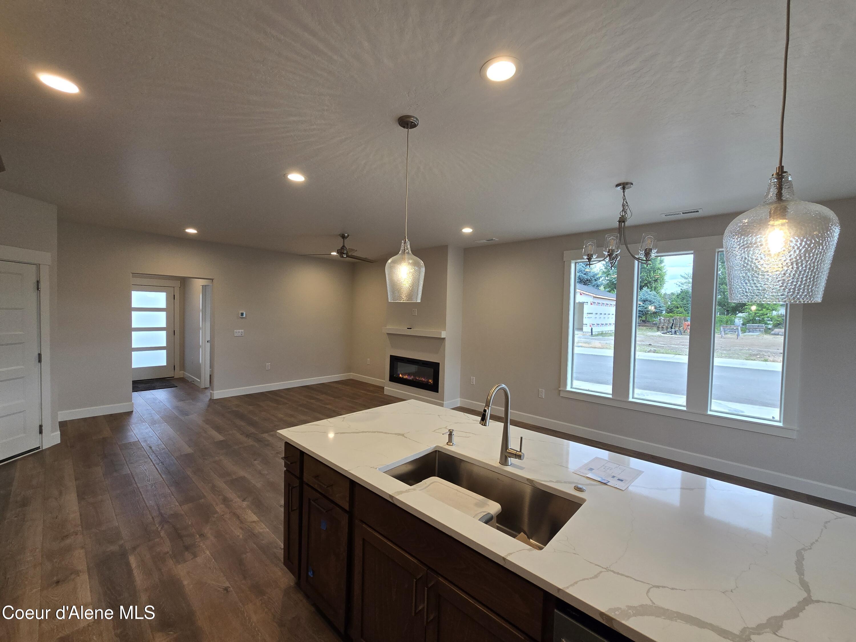 13932 Rainier Loop Rathdrum, ID 83858 - Photo 11 of 28 1000015104