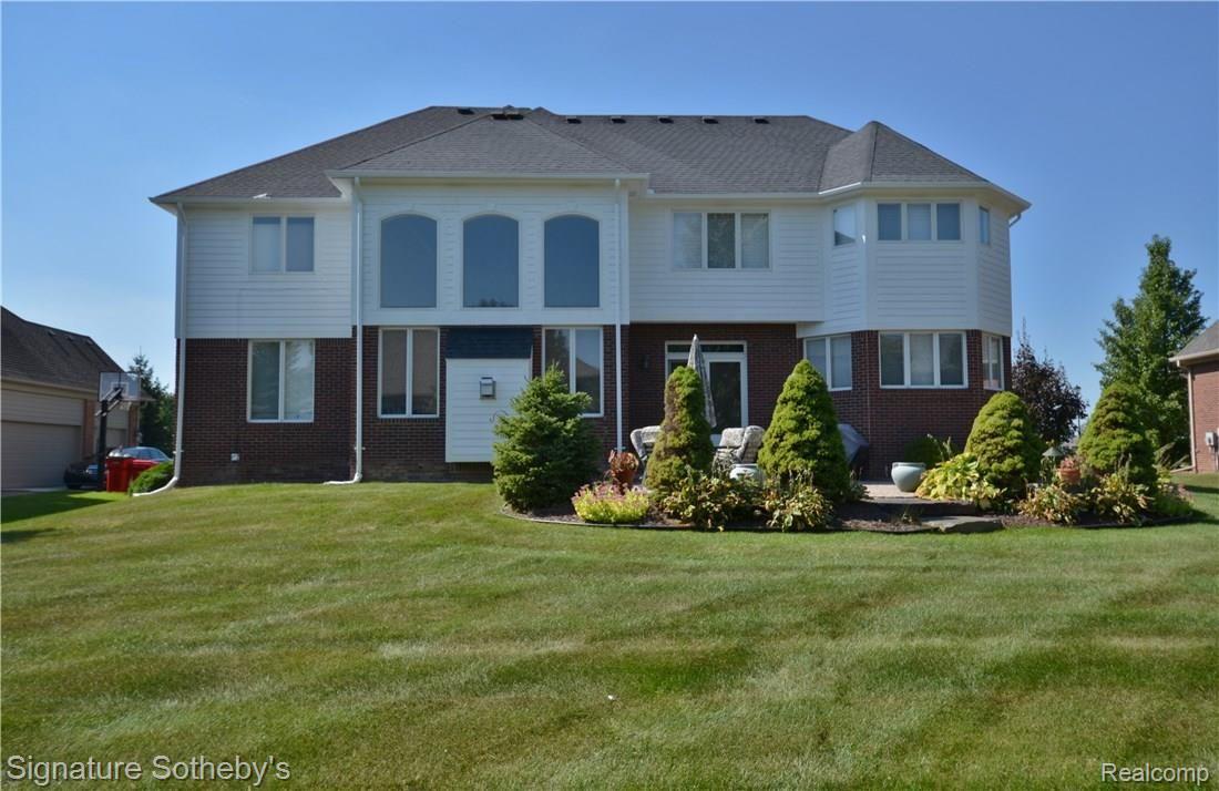 556 Springview Drive Rochester, MI 48307 - Photo 34 of 35 34.JPG