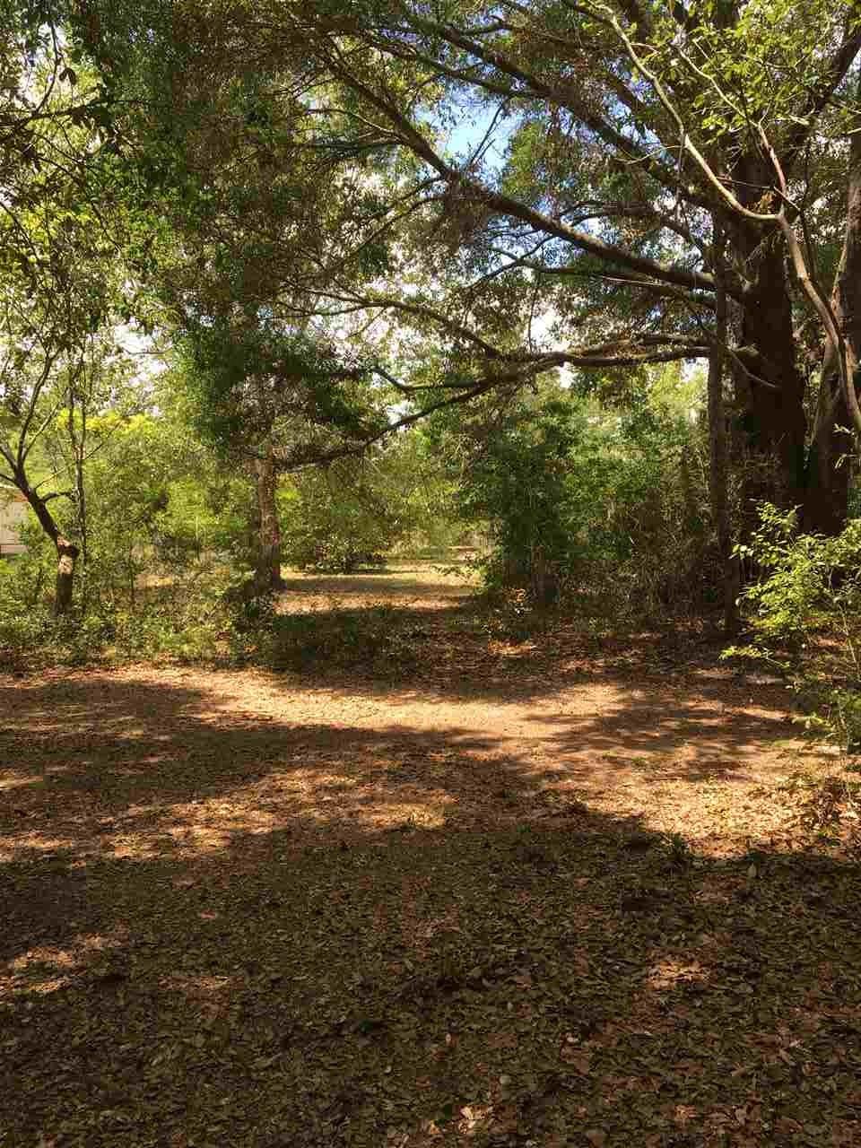 1680 McKenzie Road Cantonment, FL 32533 - Photo 32 of 40 Gallery Image 32