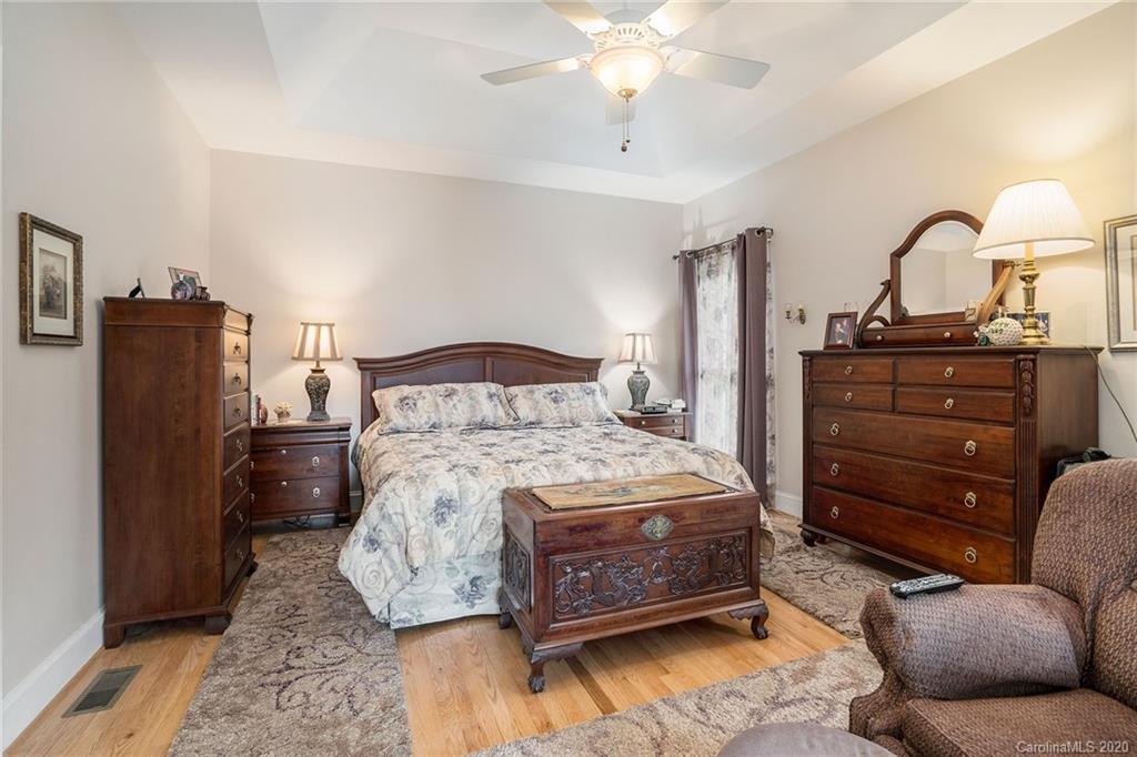 9809 Potter Road Matthews, NC 28104 - Photo 12 of 40 Gallery Image 12