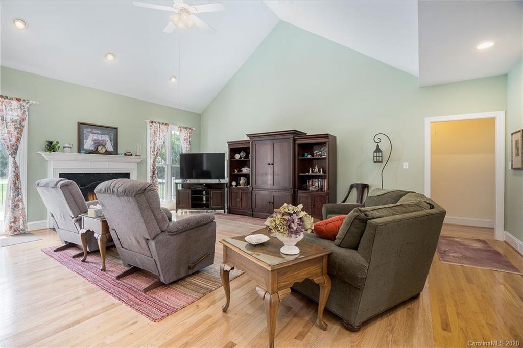 9809 Potter Road Matthews, NC 28104 - Photo 26 of 40 Gallery Image 26