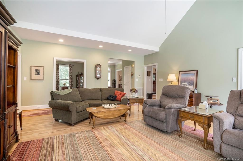 9809 Potter Road Matthews, NC 28104 - Photo 29 of 40 Gallery Image 29