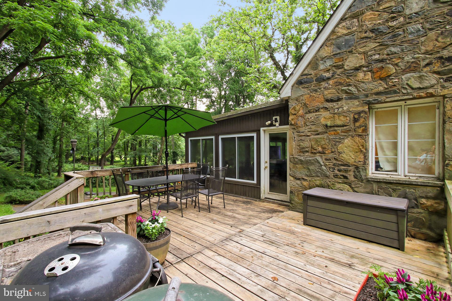 1431 Beulah Road Vienna, VA 22182 - Photo 41 of 52 Side deck accessed from main level family room