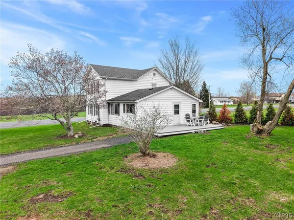 $714,900 | 7852 Highway 104, Oswego, NY 13126