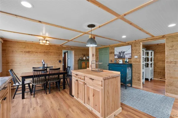 $714,900 | 7852 Highway 104, Oswego, NY 13126