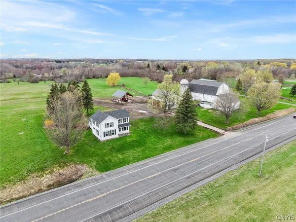 $714,900 | 7852 Highway 104, Oswego, NY 13126