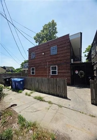 $1,100 | 1938 Jackson Avenue, Unit 9, New Orleans, LA 70113