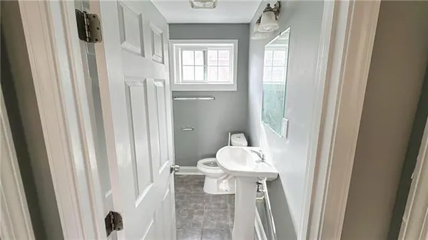 $1,100 | 1938 Jackson Avenue, Unit 9, New Orleans, LA 70113