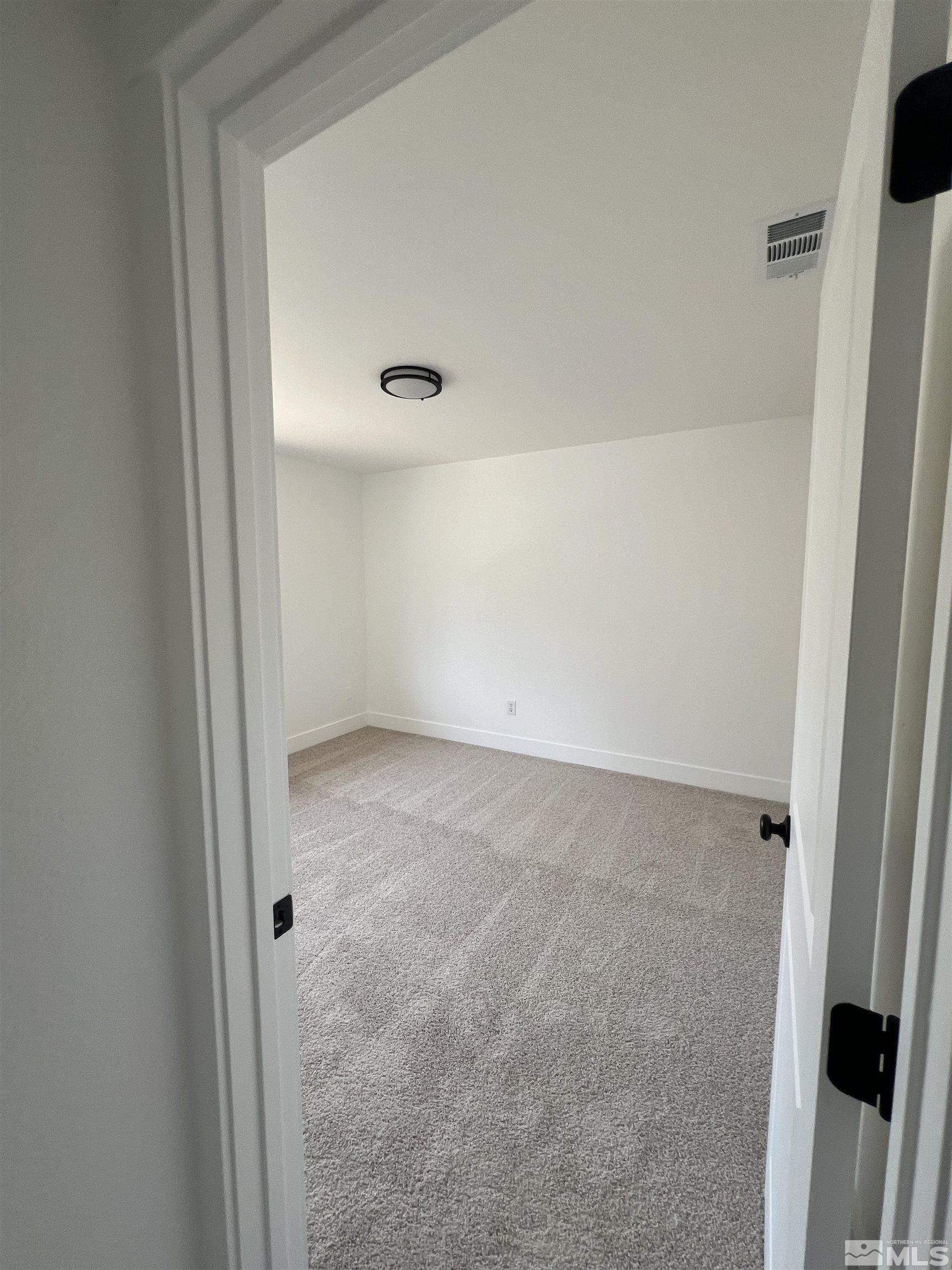 105 Cheyenne Drive Reno, NV 89521 - Photo 16 of 25 a view of an empty room
