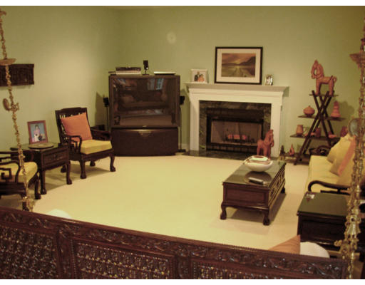 95 Amberville Road North Andover, MA 01845 - Photo 6 of 7 Gallery Image 6