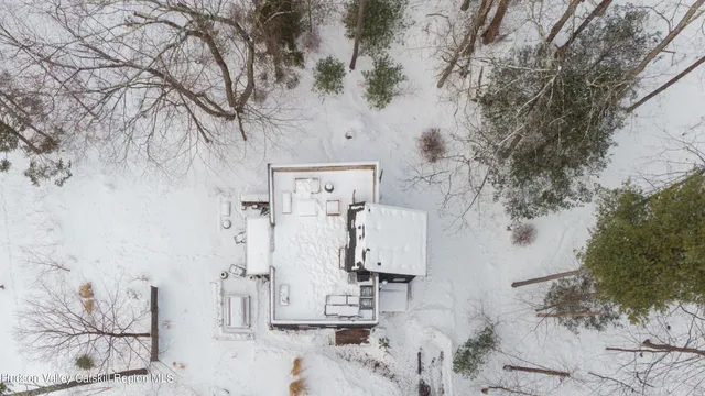 $775,000 | 15 Lake View Dr Lake Hill, Bearsville, NY 12409