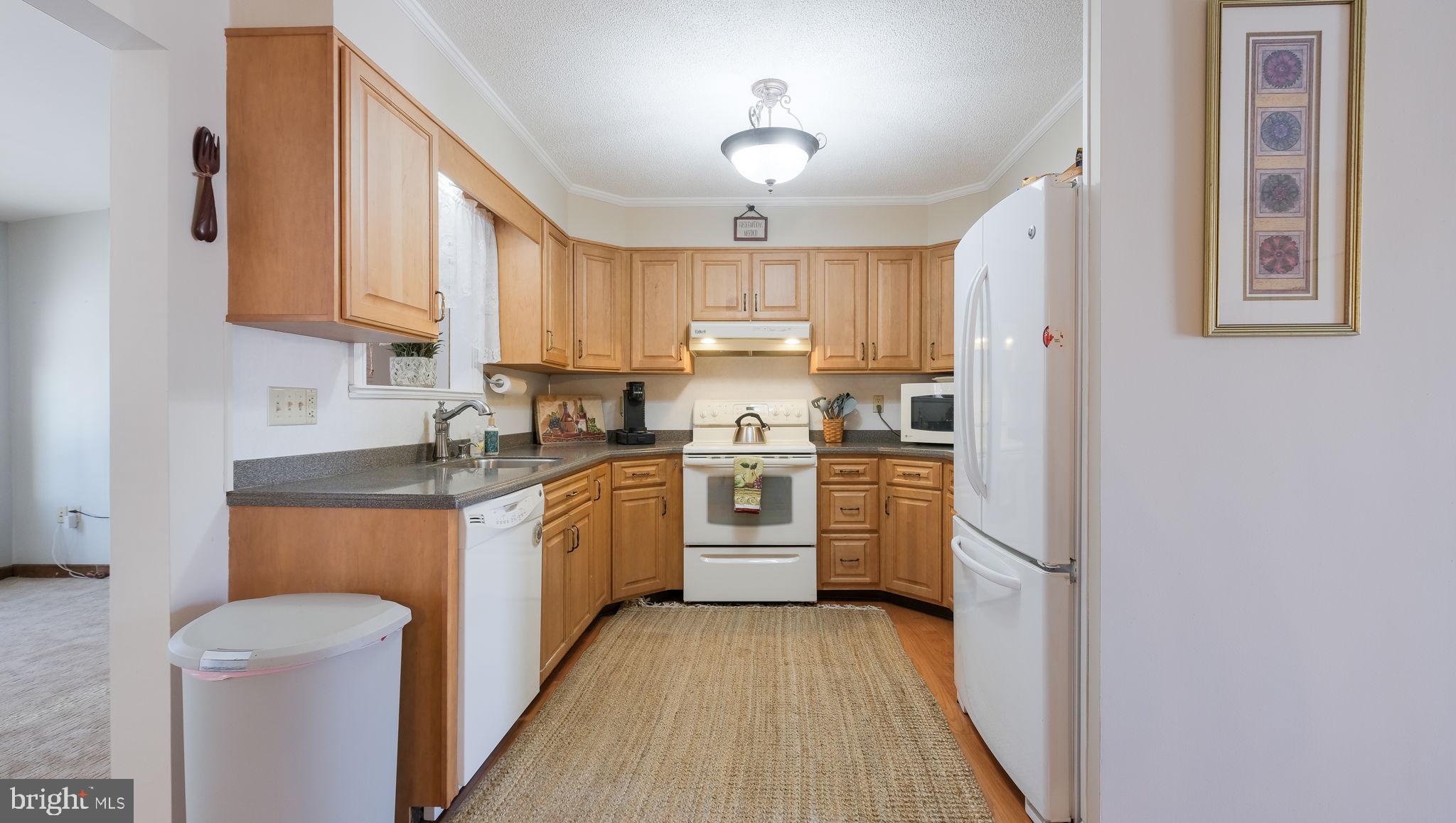 802 Hanford Road Fairless Hills, PA 19030 - Photo 11 of 32 Gallery Image 11