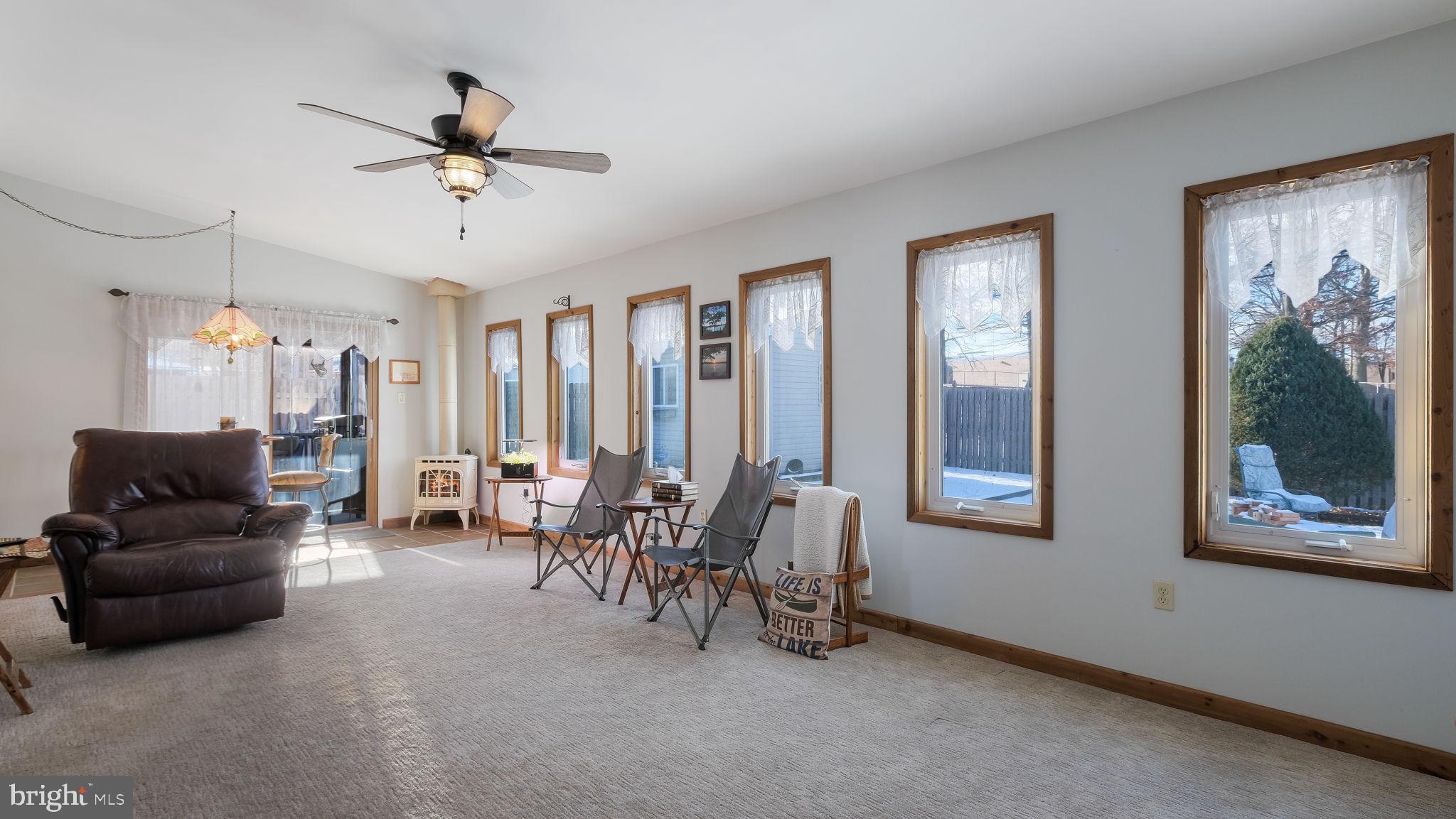 802 Hanford Road Fairless Hills, PA 19030 - Photo 16 of 32 Gallery Image 16