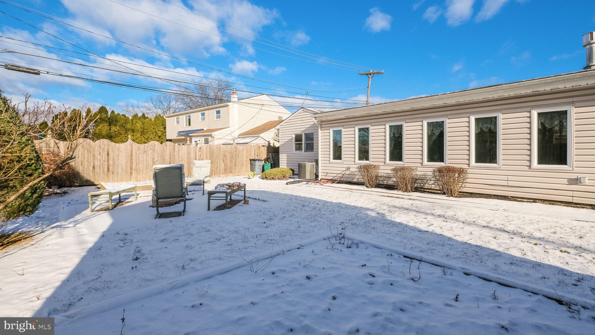 802 Hanford Road Fairless Hills, PA 19030 - Photo 30 of 32 Gallery Image 30