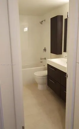 $2,650 | 1080 94th Street, Unit 210, Bay Harbor Islands, FL 33154