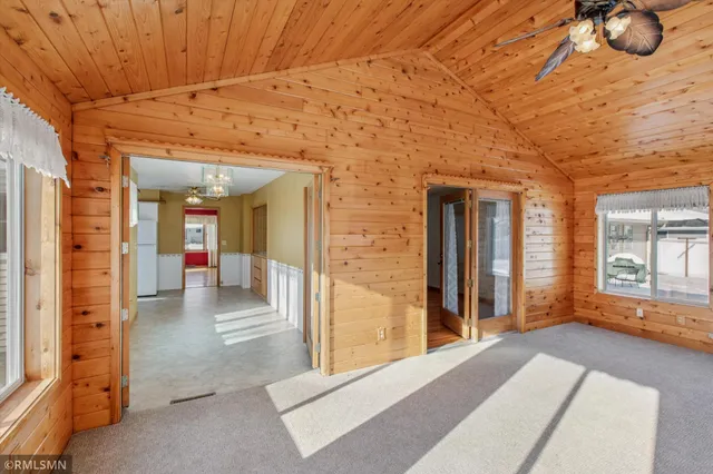 $295,000 | 415 9th Street North, Cannon Falls, MN 55009