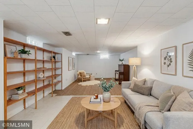 $295,000 | 415 9th Street North, Cannon Falls, MN 55009