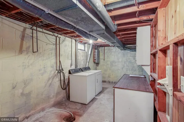 $295,000 | 415 9th Street North, Cannon Falls, MN 55009