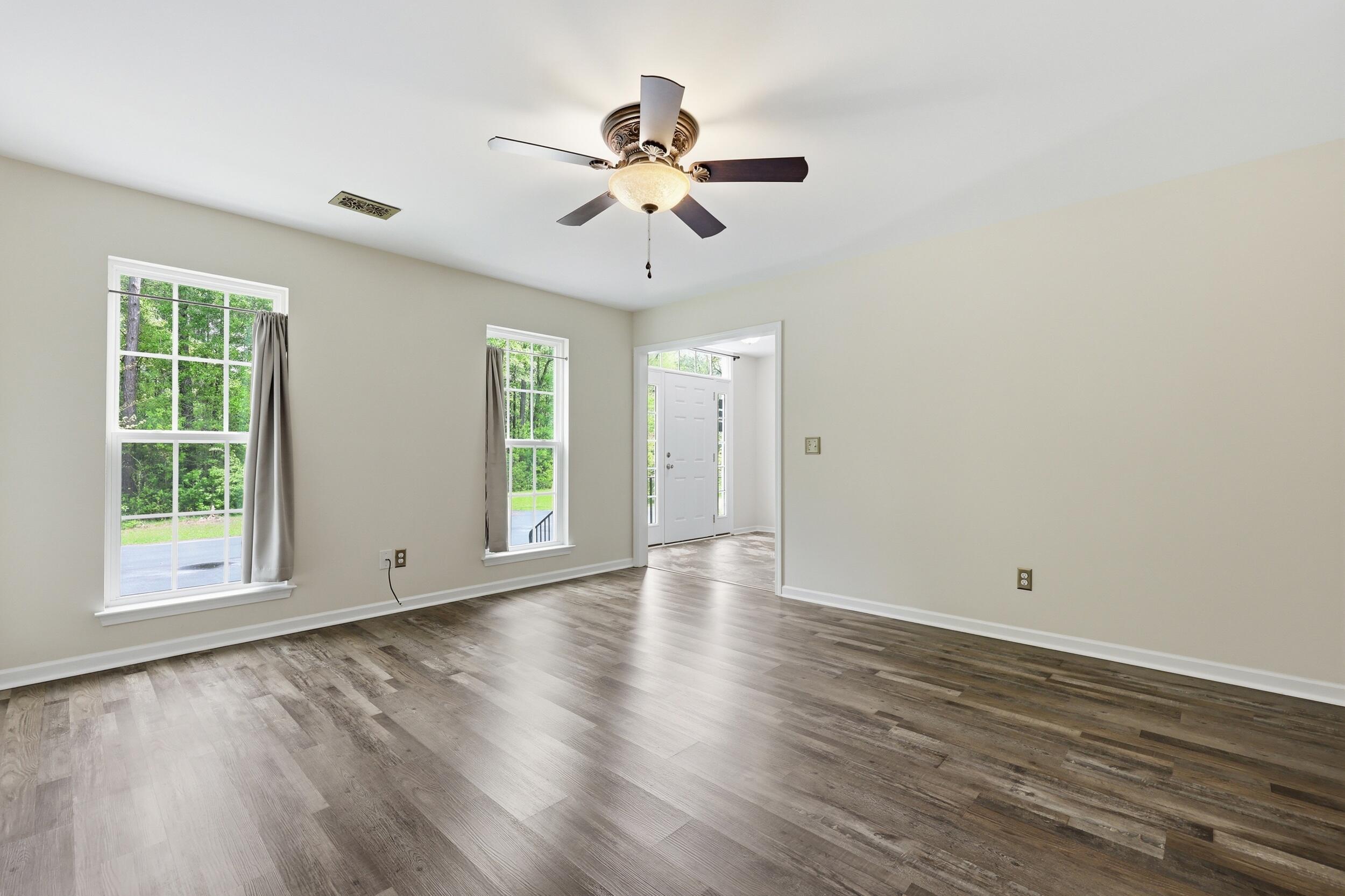 145 Notta Way Summerville, SC 29486 - Photo 11 of 59 9_ru4a0583