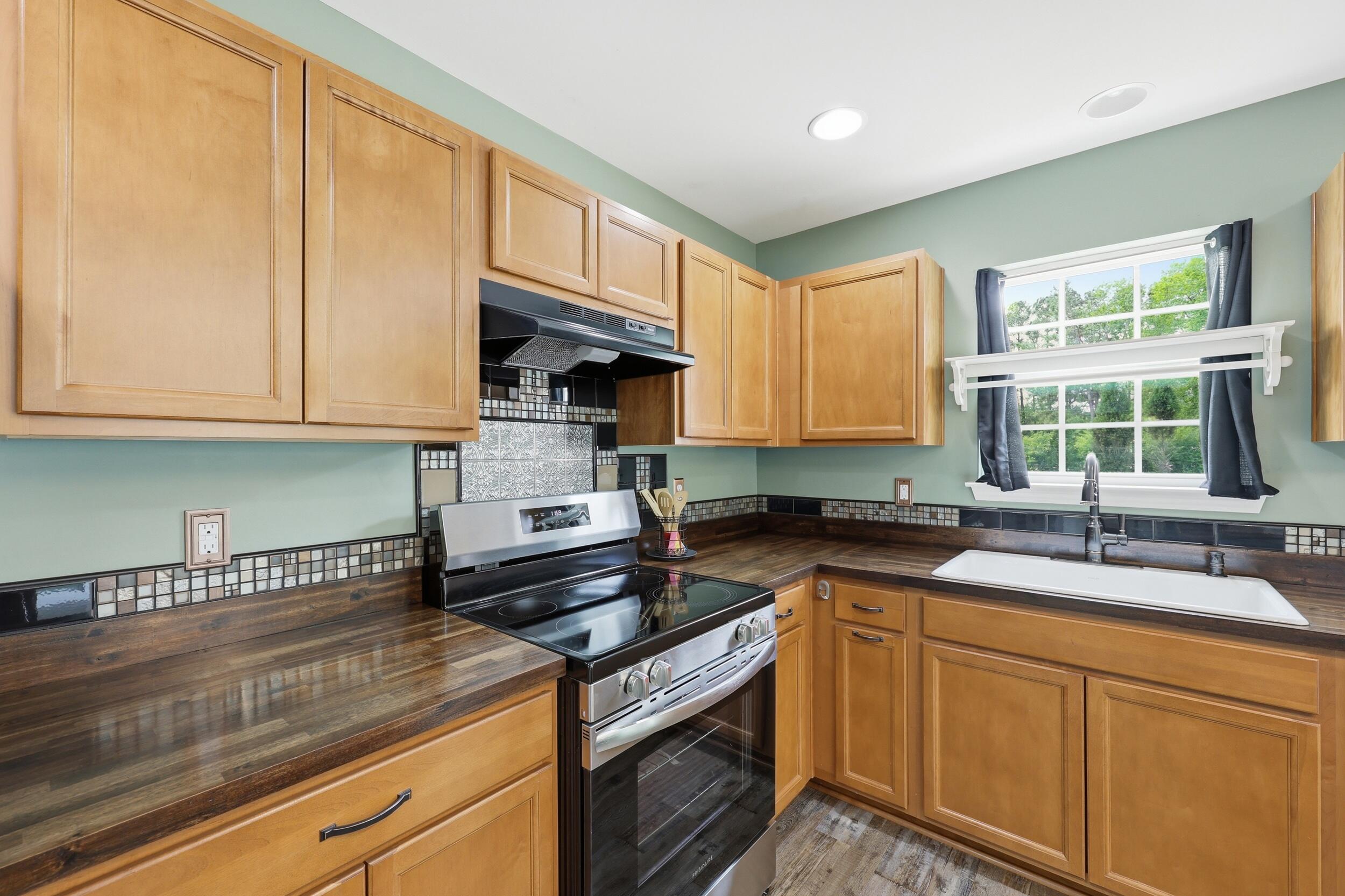 145 Notta Way Summerville, SC 29486 - Photo 20 of 59 15_ru4a0628