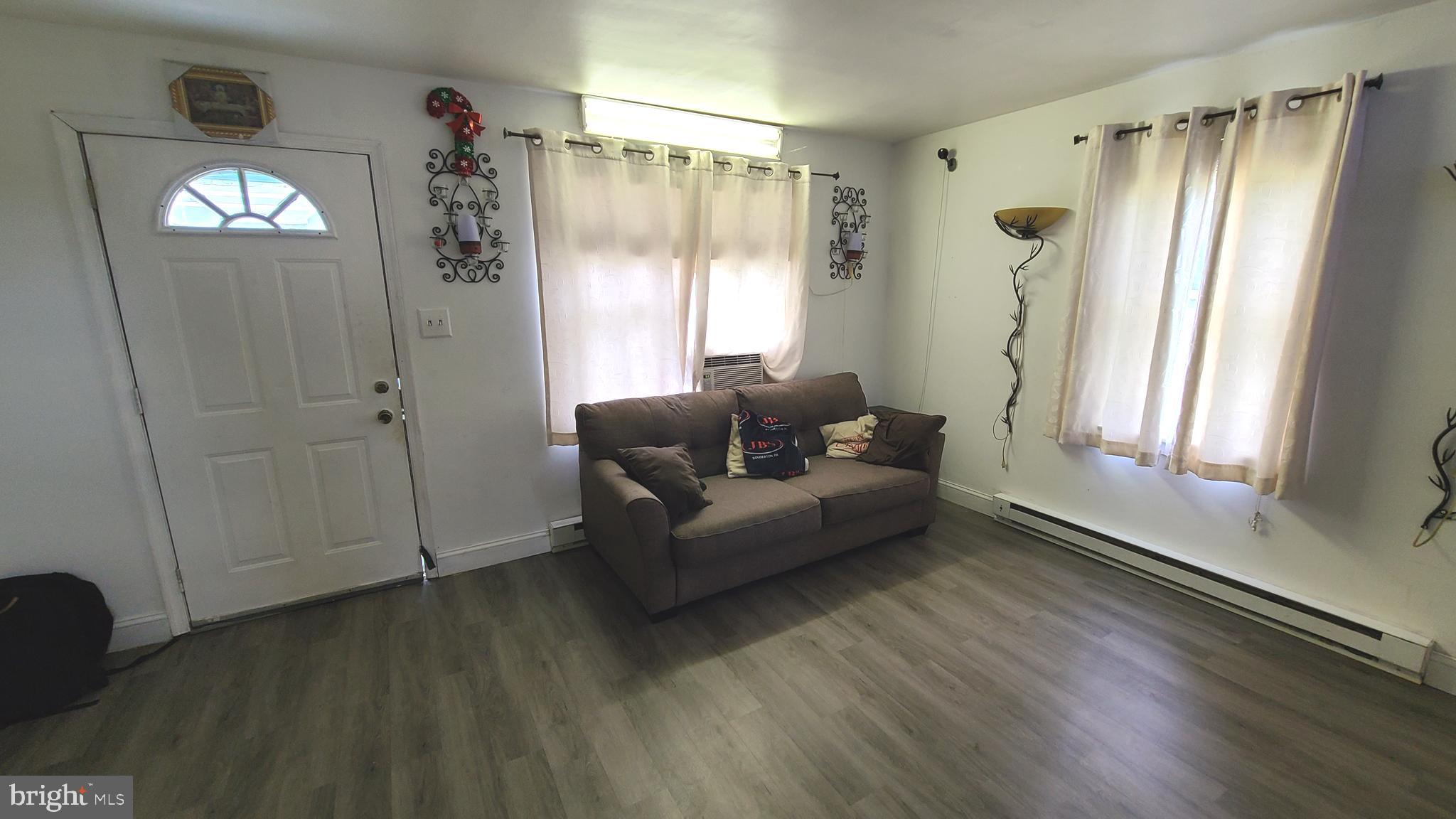 2729 Cowpath Road Hatfield, PA 19440 - Photo 7 of 31 Gallery Image 7