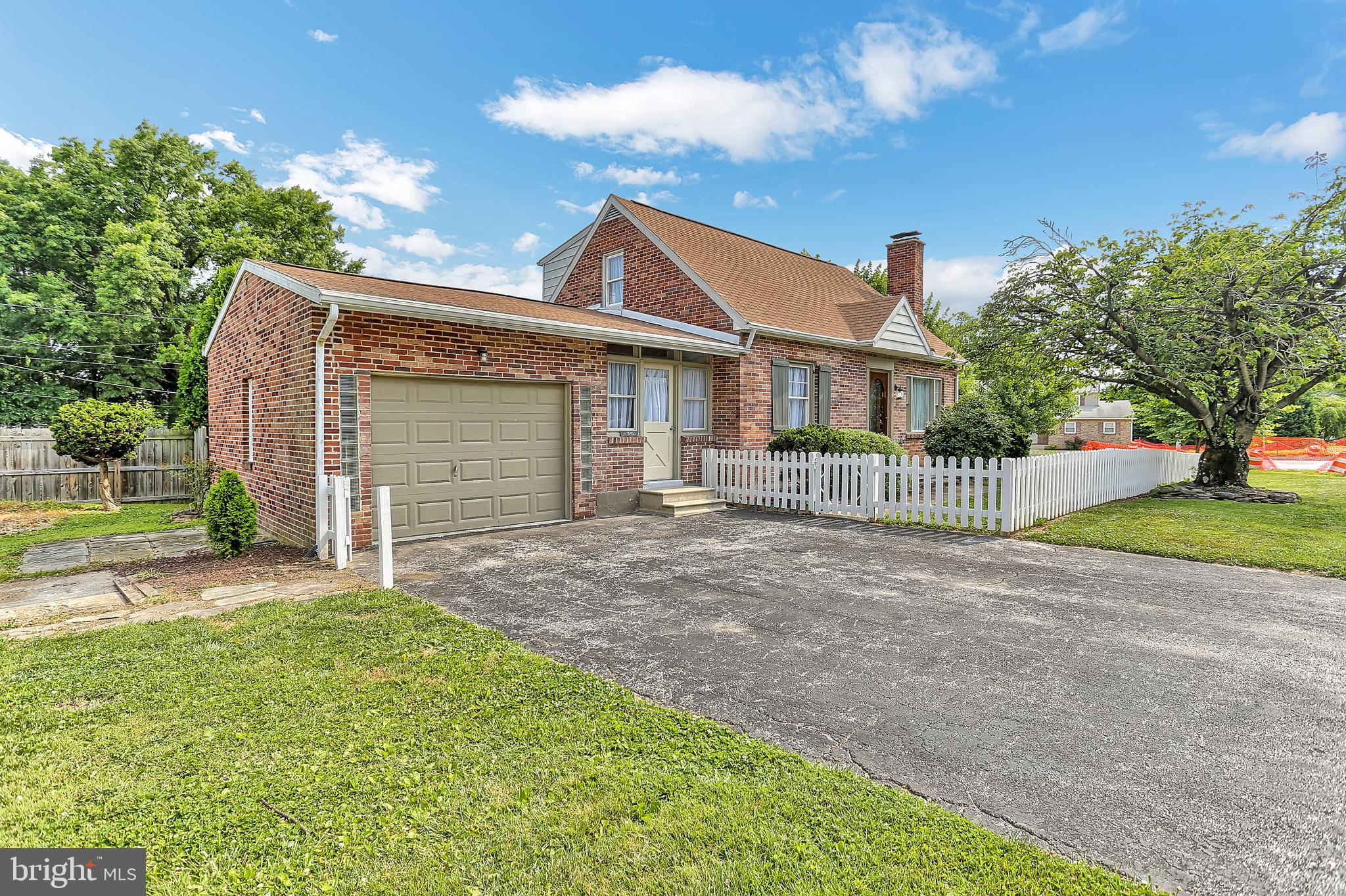 3265 Kingston Road York, PA 17402 - Photo 1 of 32 Gallery Image 1
