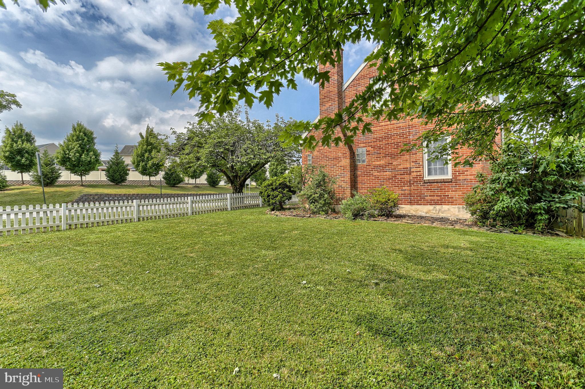 3265 Kingston Road York, PA 17402 - Photo 31 of 32 Gallery Image 31