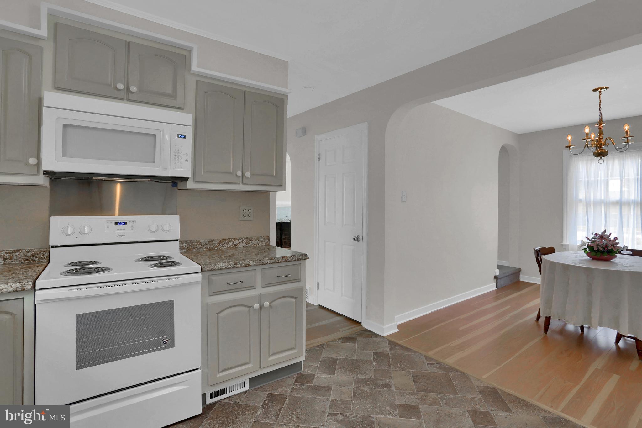 3265 Kingston Road York, PA 17402 - Photo 6 of 32 Gallery Image 6