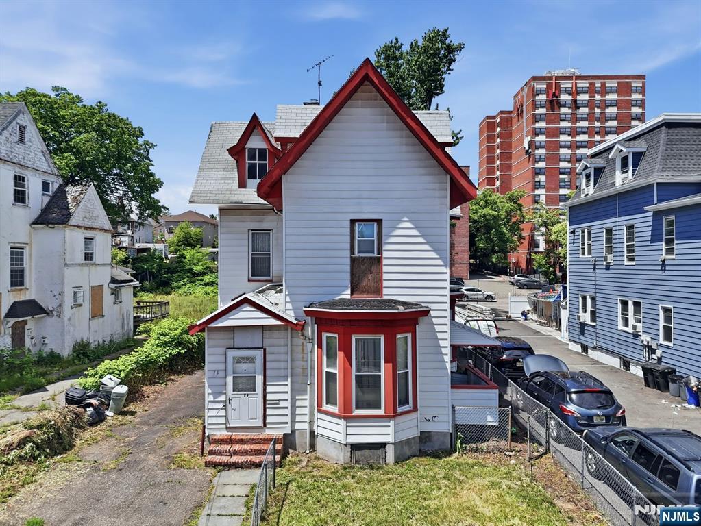 79 Cleveland Street Orange, NJ 07050 - Photo 12 of 25