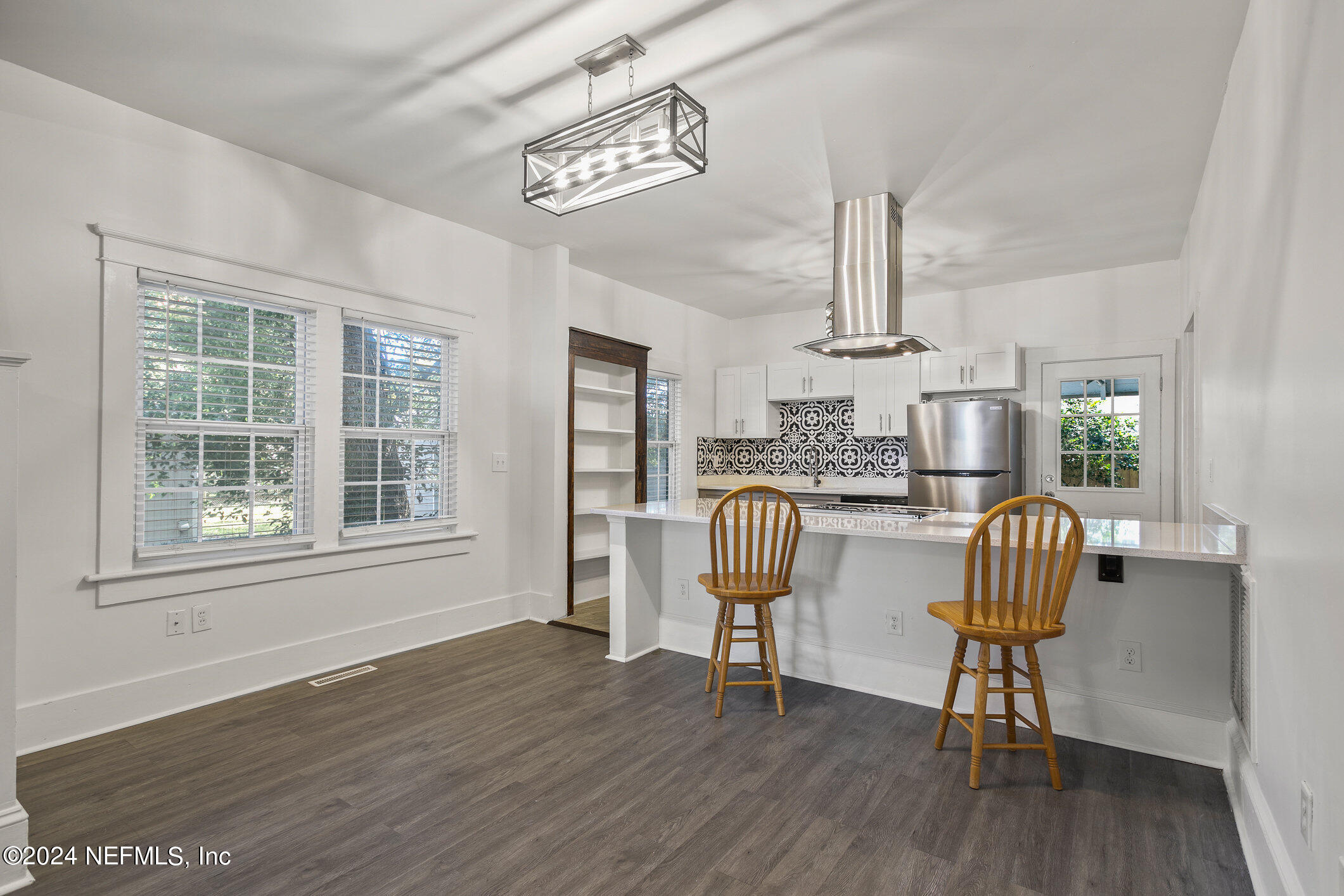 3330 Claremont Road Jacksonville, FL 32207 - Photo 7 of 32 010_3330_claremont_rd_11
