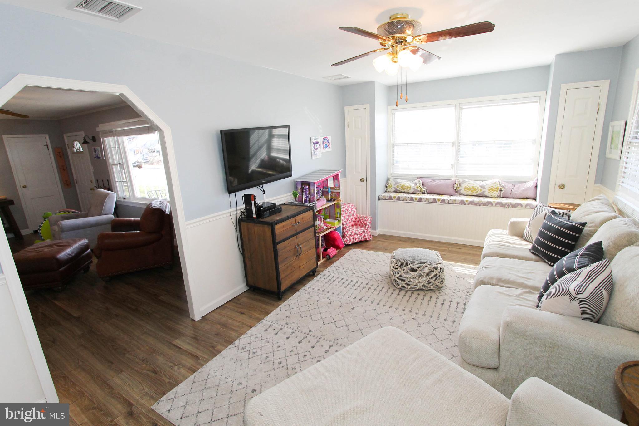 405 Chelsea Road Fairless Hills, PA 19030 - Photo 13 of 38 Gallery Image 13