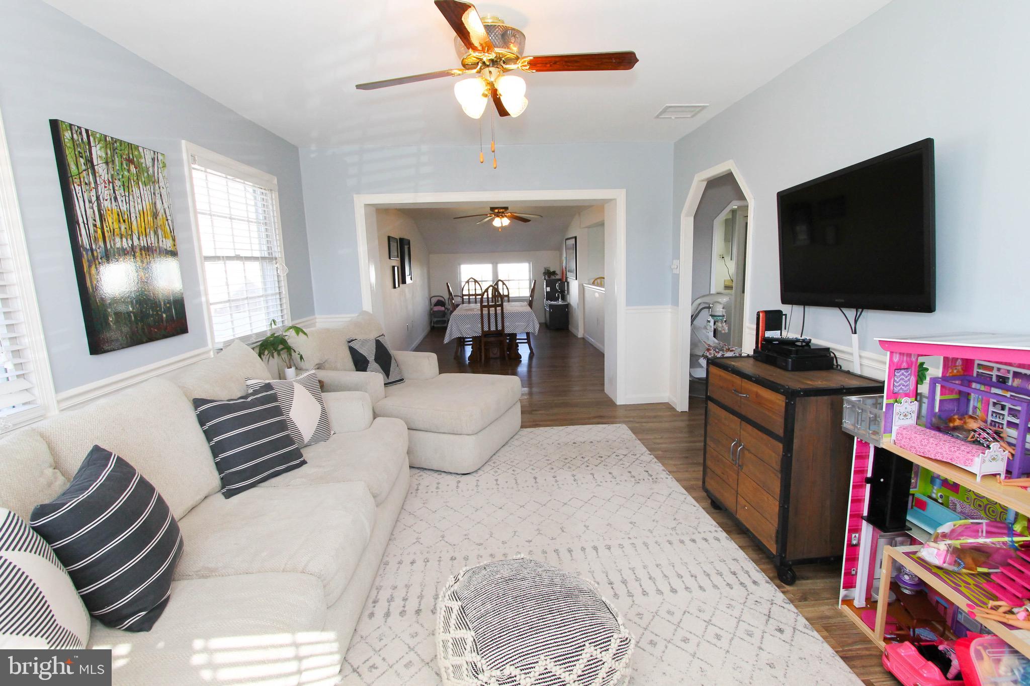 405 Chelsea Road Fairless Hills, PA 19030 - Photo 28 of 38 Gallery Image 28