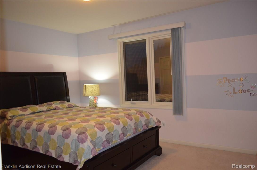 2030 Baron Rochester, MI 48307 - Photo 16 of 24 17-Bedroom3.JPG